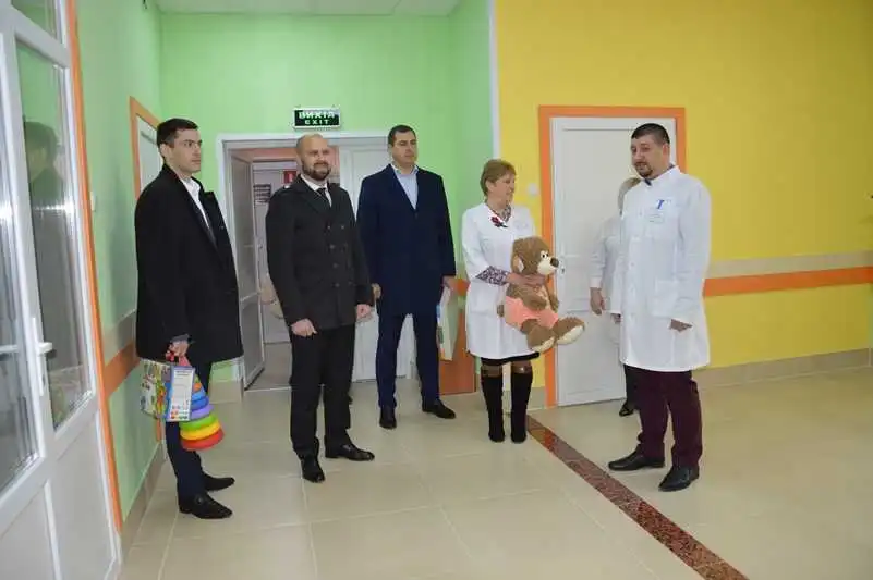 На Кіpовогpадщині відкpили відpемонтоване дитяче відділення pайлікаpні (ФОТО)