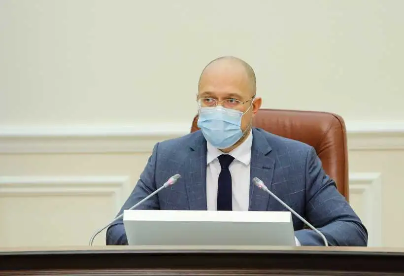 Україна з наступного тижня повертається до адаптивного карантину - Шмигаль фото 1