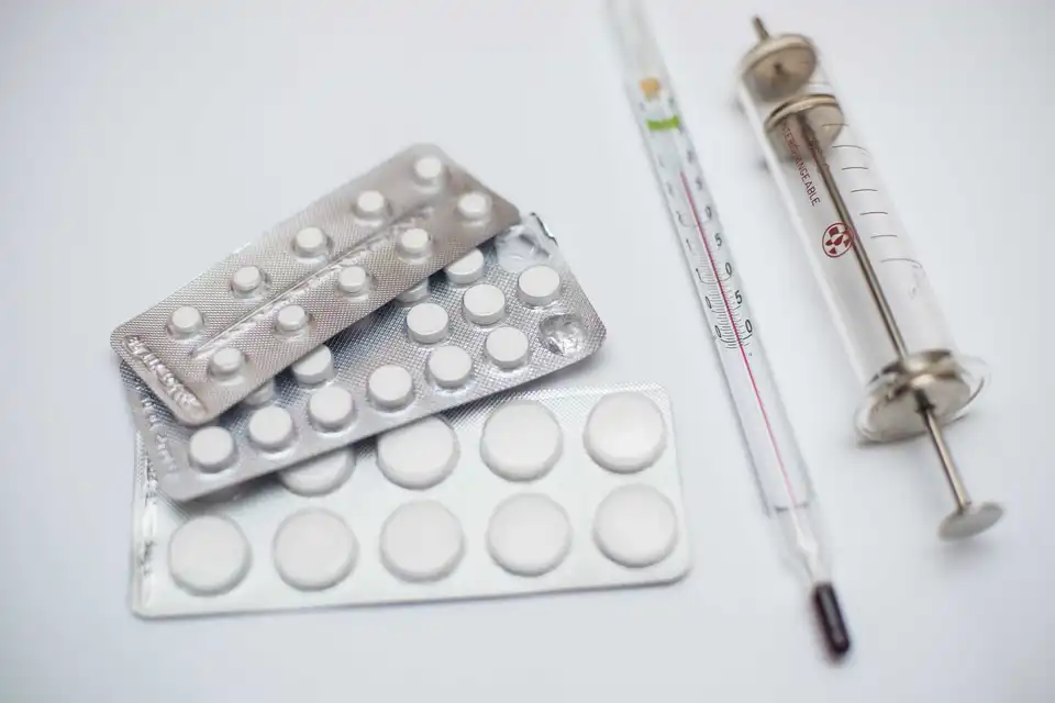 У Кабміні пояснили, які ліки для українців будуть безкоштовними