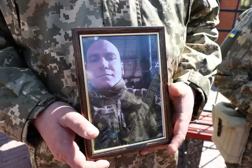У Кропивницькому попрощалися з загиблим захисником