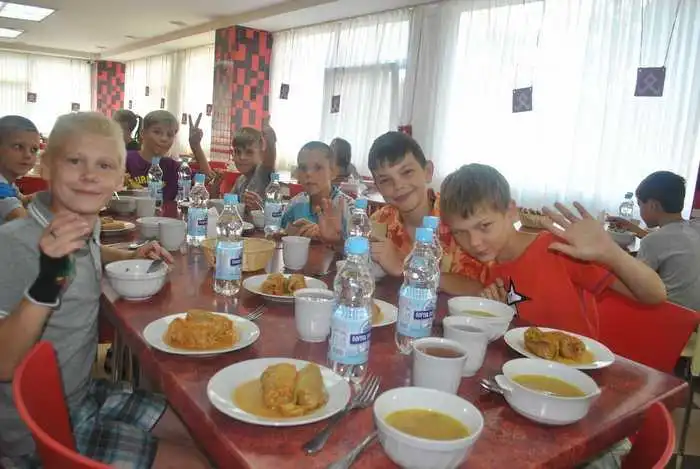 Таборовиків у Кропивницькому годуватимуть брендовими продуктами