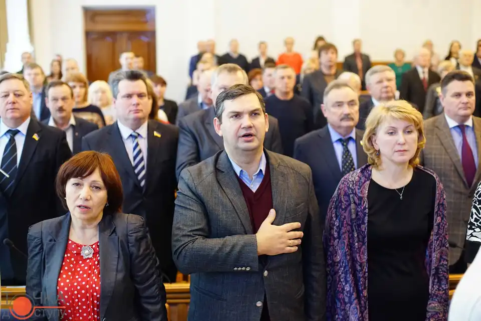 В новий рік – з новим бюджетом: депутати Кіровоградщини затвердили основний фінансовий документ фото 1