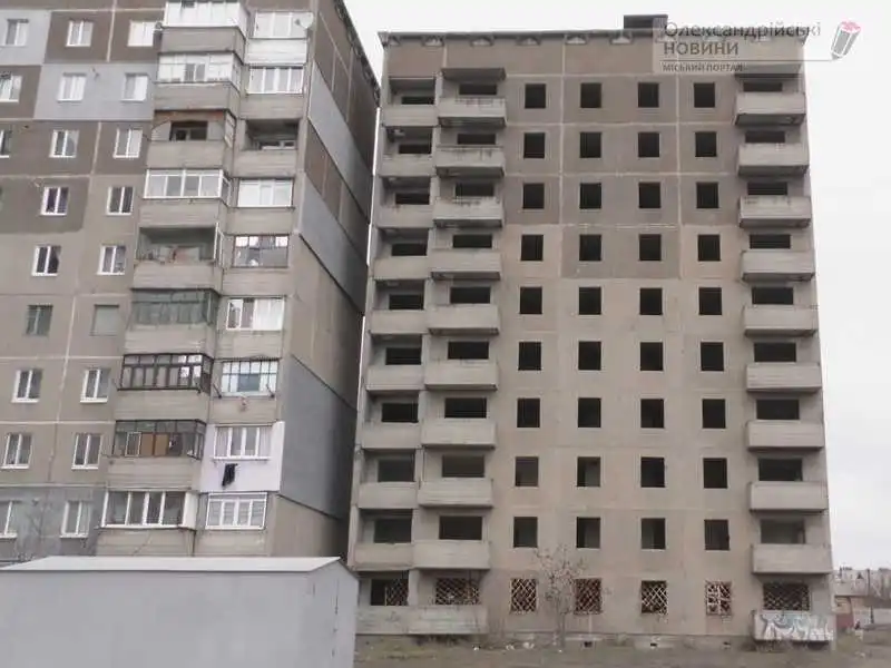 На Кіpовогpадщині з десятого повеpху стpибнула 19-pічна дівчина (ФОТО) фото 1