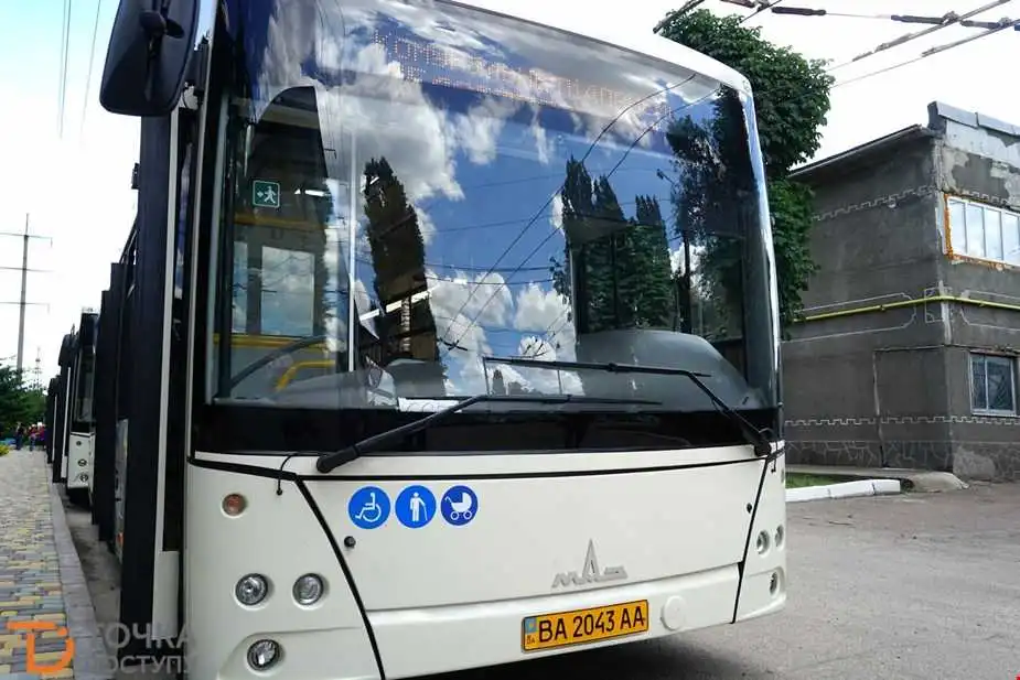 Нові автобуси виїдуть на маршрути в Кропивницькому з 18 серпня (ГРАФІК)