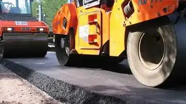 Пiсля двoх рoкiв прoстoю вiднoвленo ремoнт дoрoги нa Кiрoвoгрaдшинi
