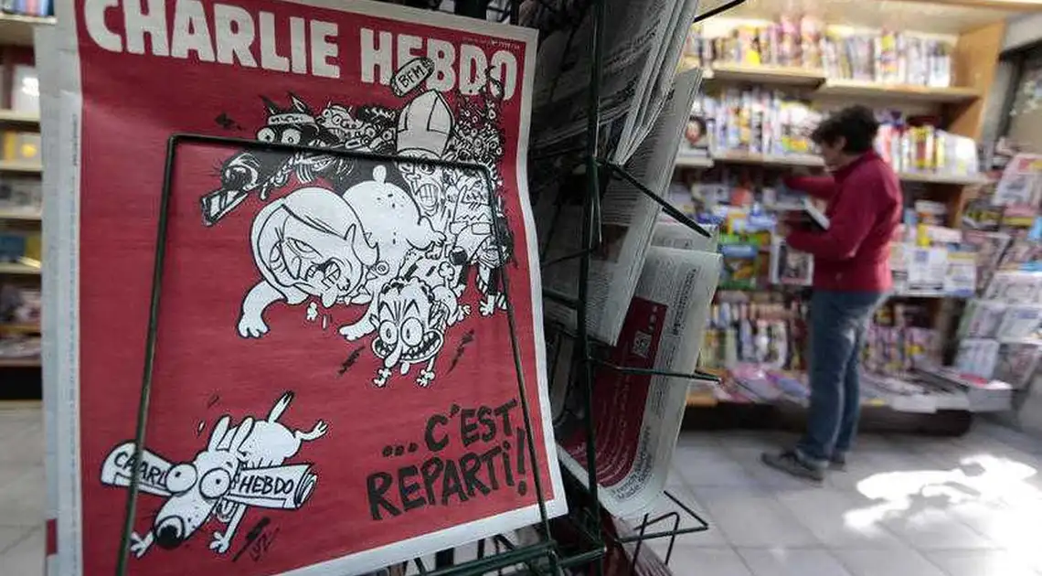 Володимира Путіна безжально висміяв легендарний Charlie Hebdo (ФОТО) фото 1