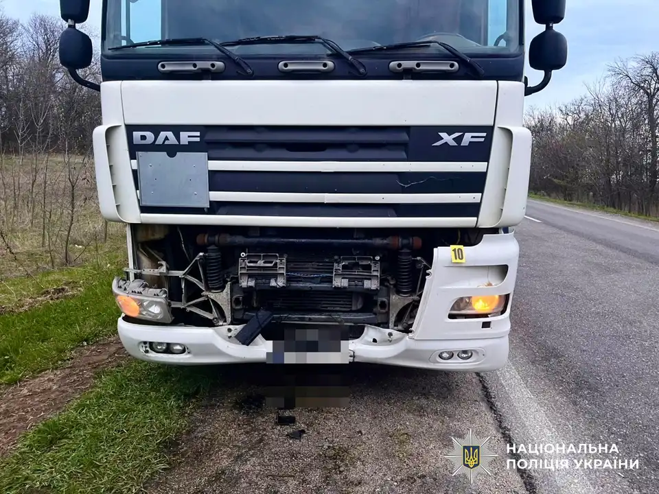 У Кропивницькому районі вантажівка насмерть збила велосипедиста