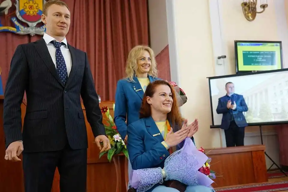 Легендарна чемпіонка стала почесною громадянкою Кропивницького (ФОТО) фото 1