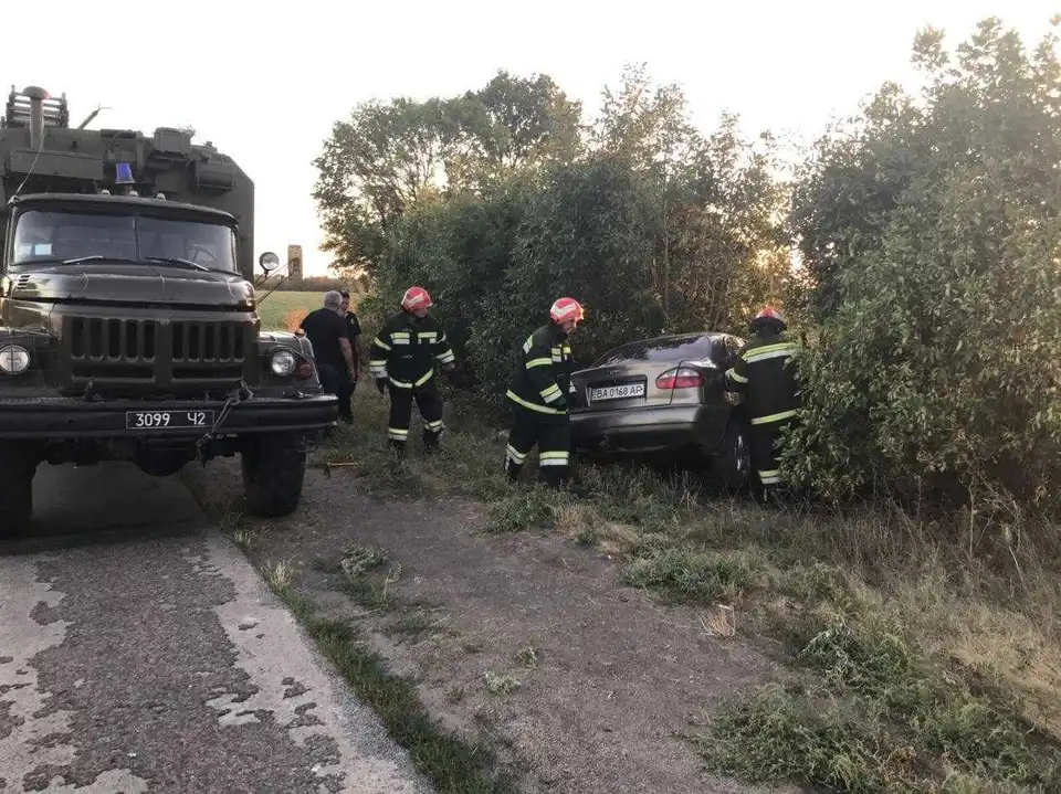 На Кіровоградщині в ДТП загинув 39-річний чоловік (ФОТО)