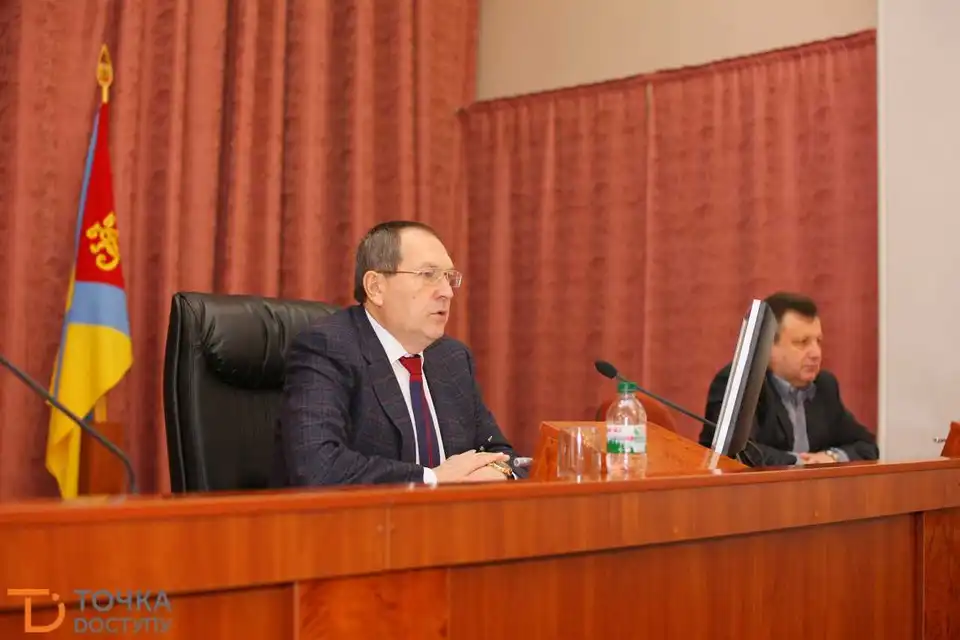 Міський голова Кропивницького продовжує передавати свою зарплату на благочинність