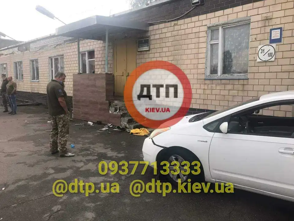 У Києві п'яний майор наїхав на курсанток, одна з них - із Кіровоградщини (ФОТО)