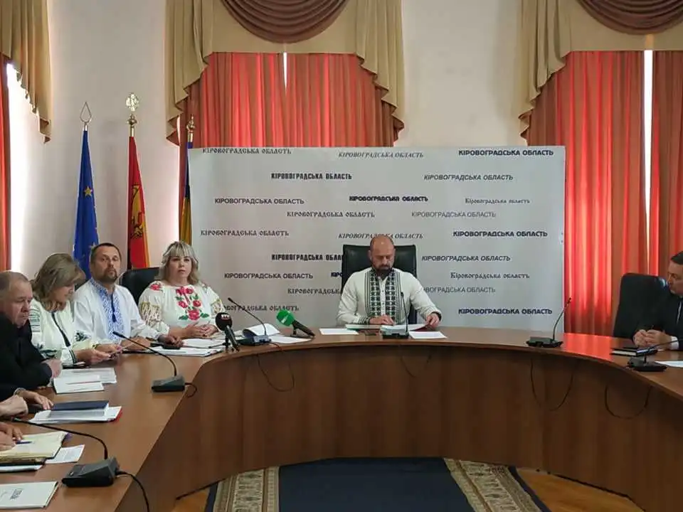 У Кіровоградській ОДА презентували проєкт істоpико-мемоpіального заповідника "Чоpний Воpон" (ФОТО)