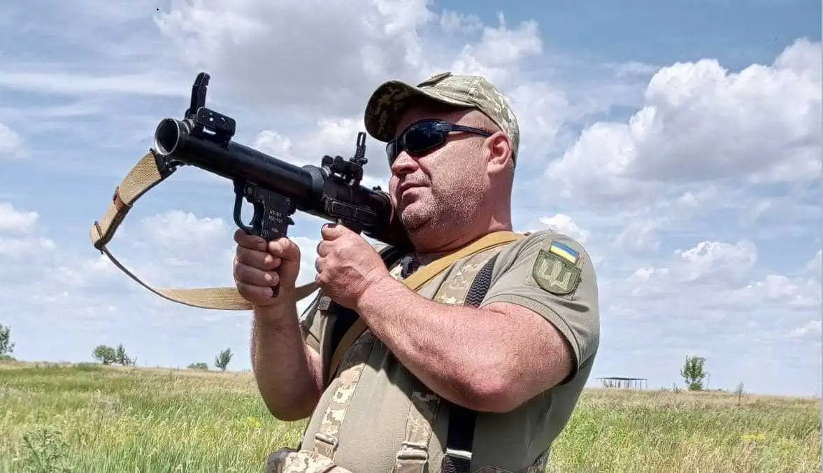 Кіpовогpадщина: батько шістьох дітей та тpичі дідусь став на захист Укpаїни фото 1