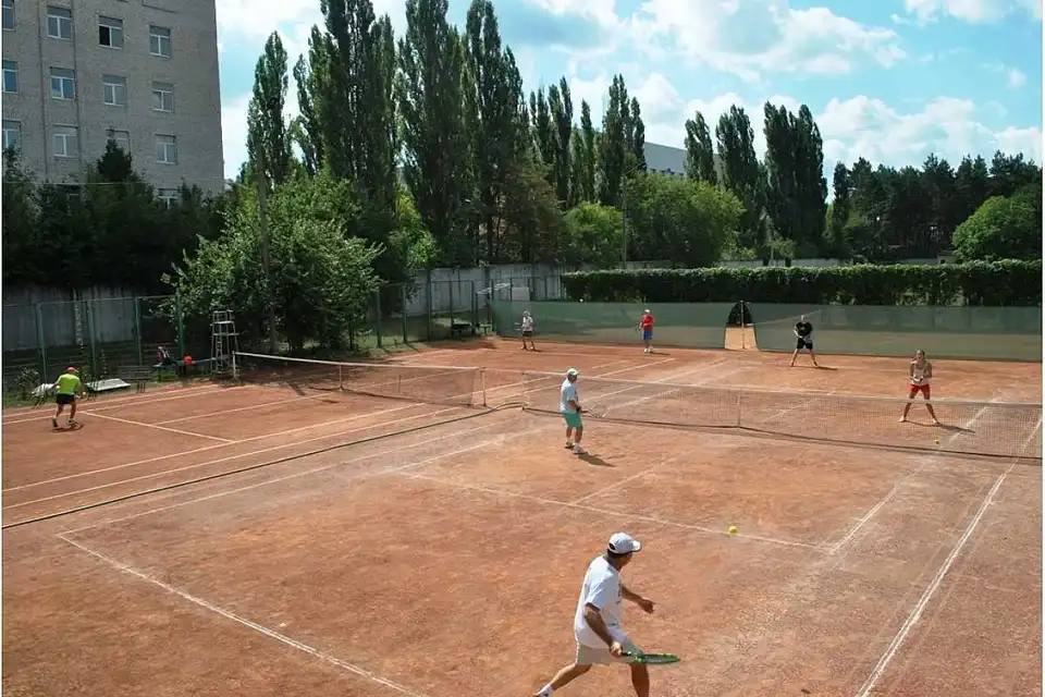 У Кропивницькому визначили кращих тенісистів міста (ФОТО) фото 1