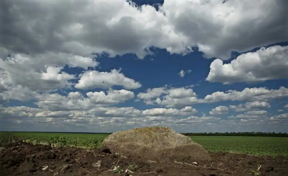 Степова історія України: науковці розкопали на Кіровоградщині скіфські кургани (ФОТО)