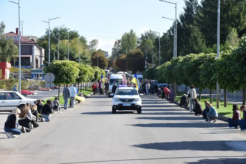 прощання з військовим