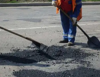 У Кропивницькому взялися за ремонт прибудинкових доріг (ФОТО) фото 1