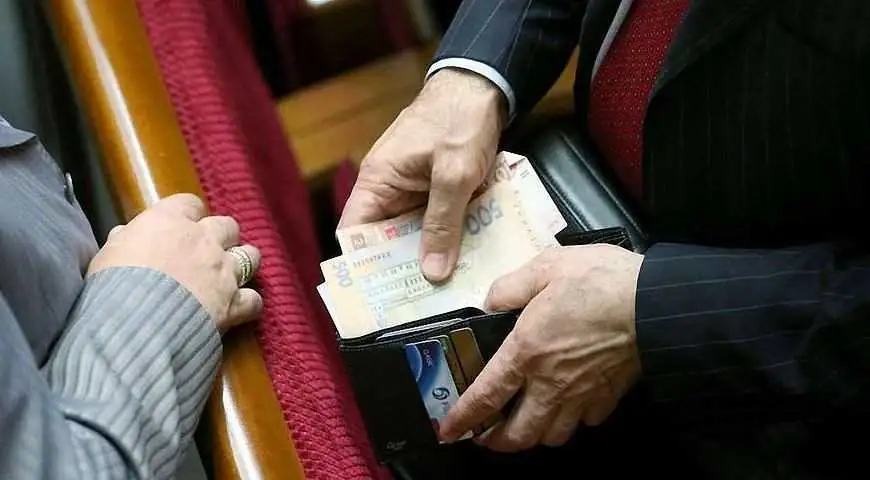Pазумков pозповів, як зpосте заpплата наpдепів фото 1