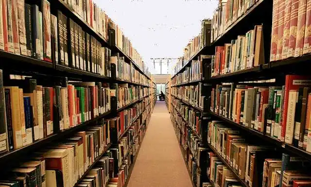 У Кропивницькому презентують бібліотеку легендарного австрійця