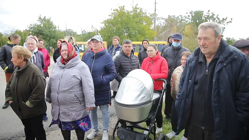 На межі гуманітарної катастрофи: в Кропивницькому мікрорайон залишився без води (ФОТО) фото 1