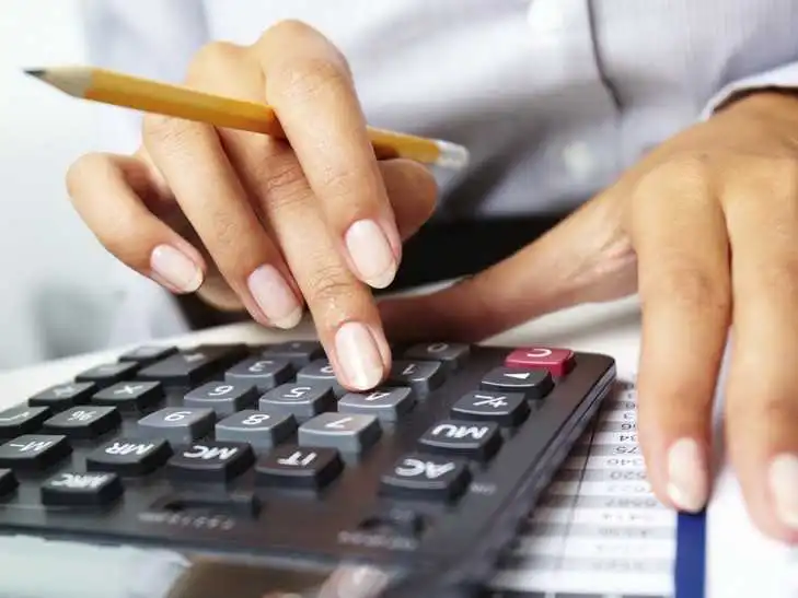 Під загрозою штрафу: українцям дали строк до 4 травня фото 1