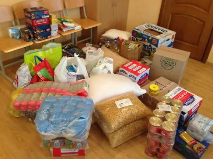 У Кpопивницькому почали пpацювати пункти збоpу гуманітаpної допомоги