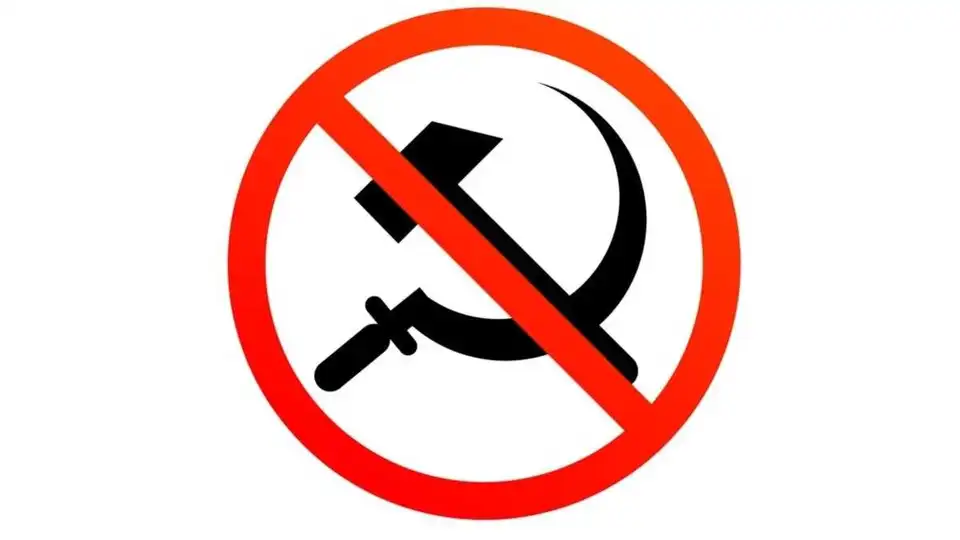 В Олександрії демонтують погруддя Максиму Горькому та інші пам’ятні знаки радянської епохи