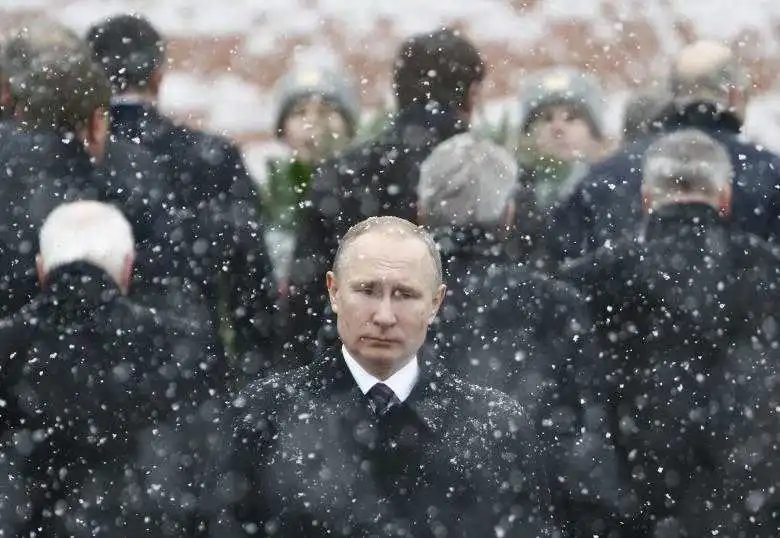 Російський експерт пояснив, чому Путін «не полізе» на Київ та Маріуполь