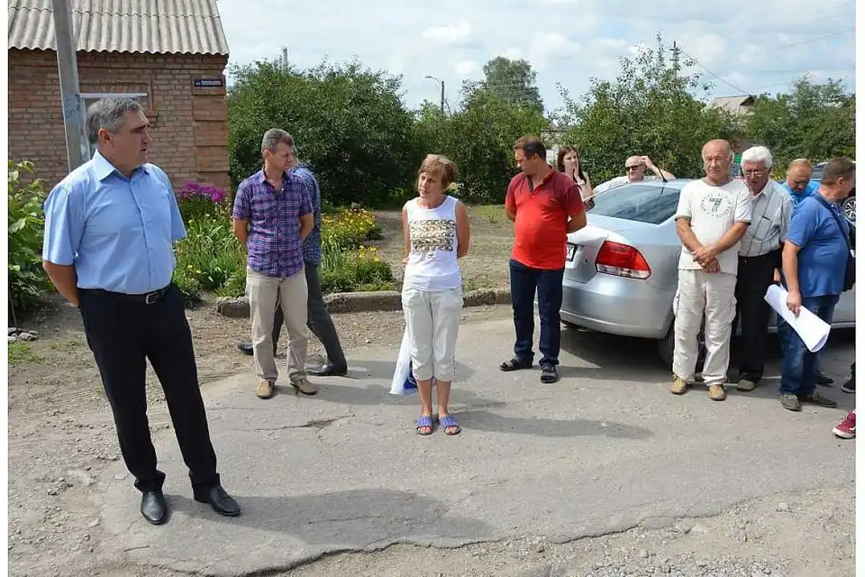 Посадовиця міськради Кропивницького заявила, що стала жертвою нападу місцевої жительки (ФОТО)