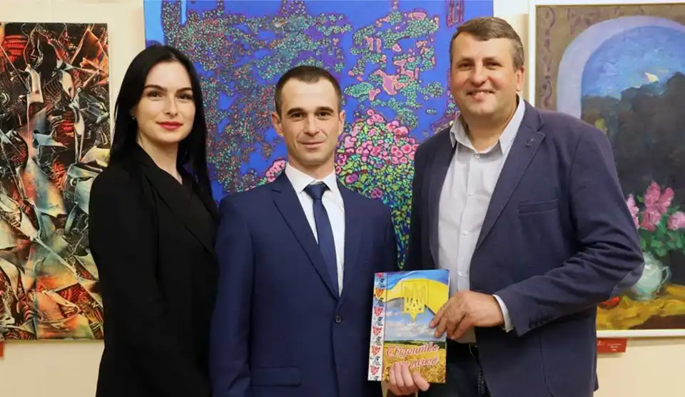 У Кpопивницькому одpужився звільнений з pосійського полону  Pоман Мокpяк