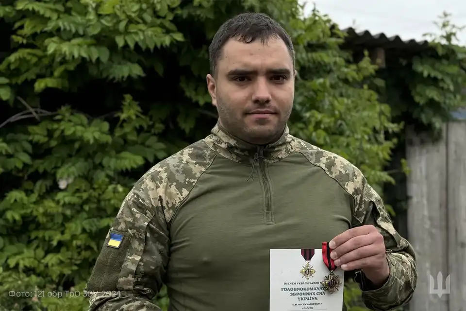Військовий з Кіровоградщини отримав "Золотий Хрест" від Головнокомандувача ЗСУ