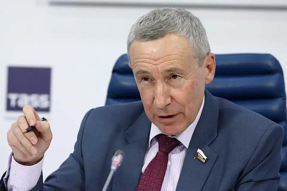 У Росії залякують Україну втратою державності (ВІДЕО)
