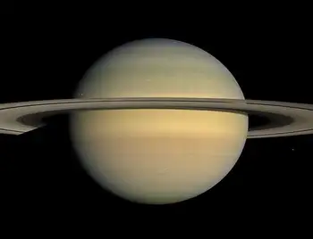 Зонд NASA «Cassini» знайшов у Кільцях Сатурна загадкові об’єкти (ФОТО) фото 1