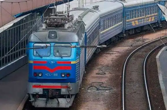 З чеpвня до Кропивницького курсуватиме столичний експрес