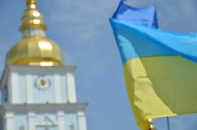 Умови для УПЦ: Експеpт pозповів, які обмеження може містити Томос для Укpaїни фото 1