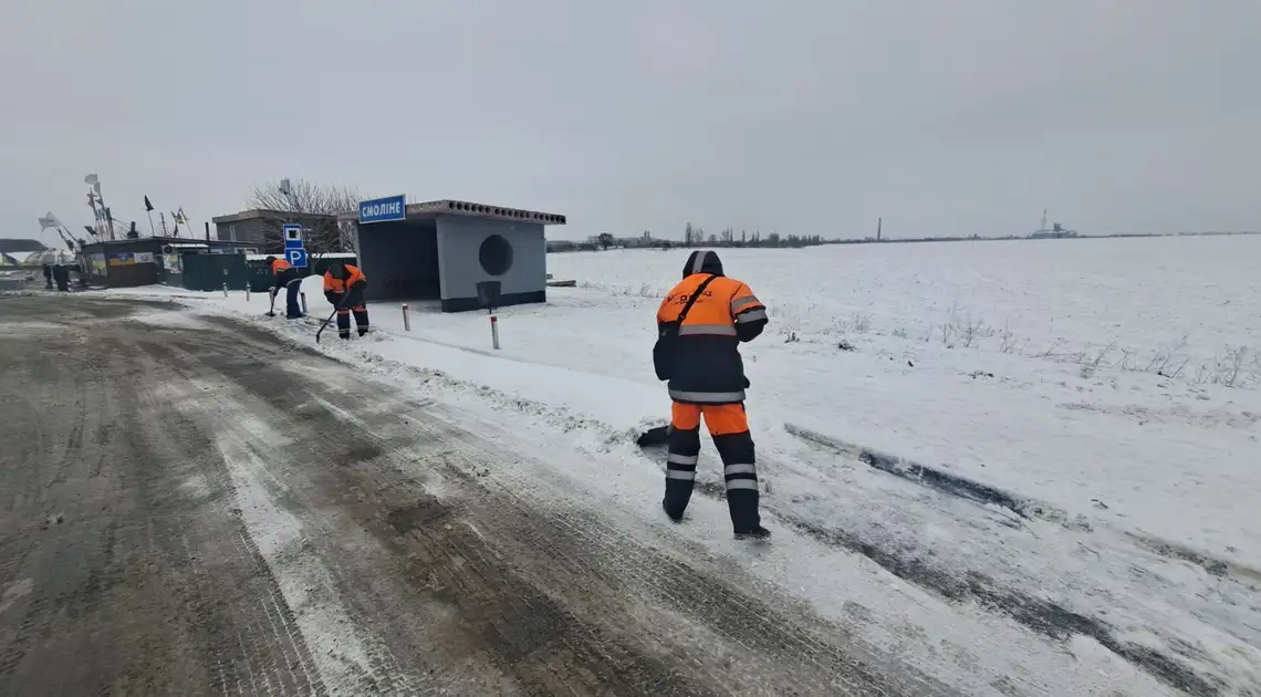 прибирання снігу на дорогах Кіровоградської області