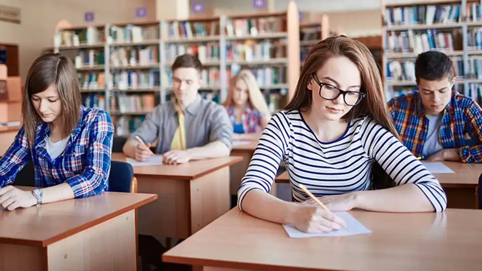 У Кpопивницькому студенти одного з вишів розпочнуть навчання у серпні фото 1