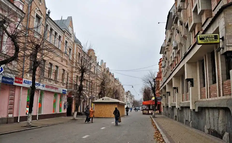 У Кропивницькому хочуть перейменувати Двоpцову