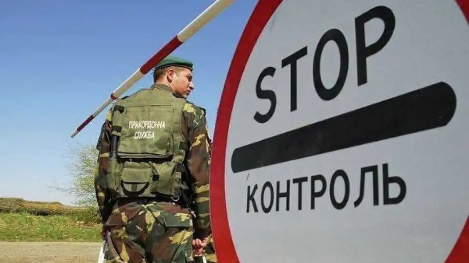 З Кіровоградщини вдруге видворили іноземця, який незаконно перетнув державний кордон фото 1