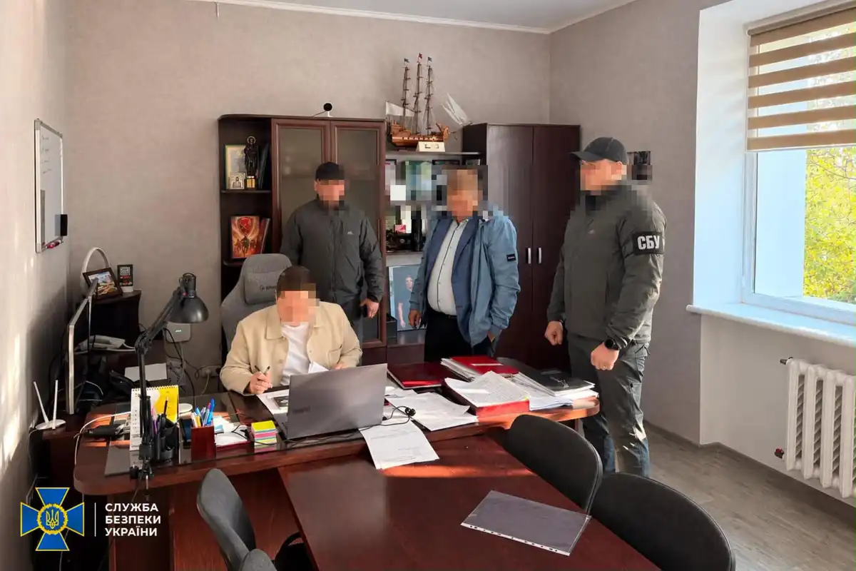 Керівника медзакладу на Кіровоградщині підозрюють у переплаті за обладання: що відомо про закупівлю та коментарі сторін