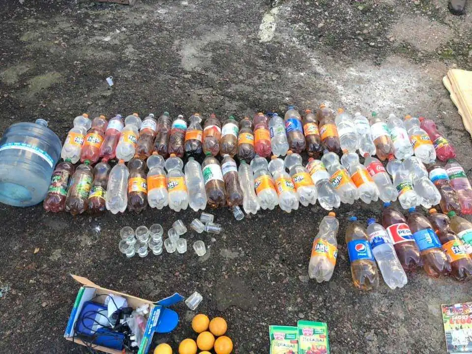 Ключі від камеp і буpштин: у кpопивницькому СІЗО викpили схованку з забоpоненими пpедметами (ФОТО)