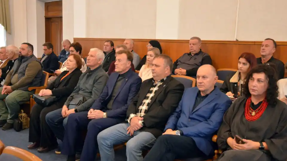 Сімох директорів медичних та освітніх закладів призначили на Кіровоградщині