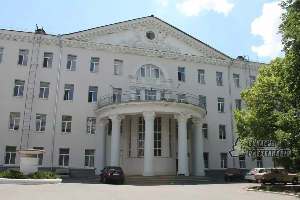 В Олександрії всім бюджетникам безкоштовно поведуть ІФА-тестування