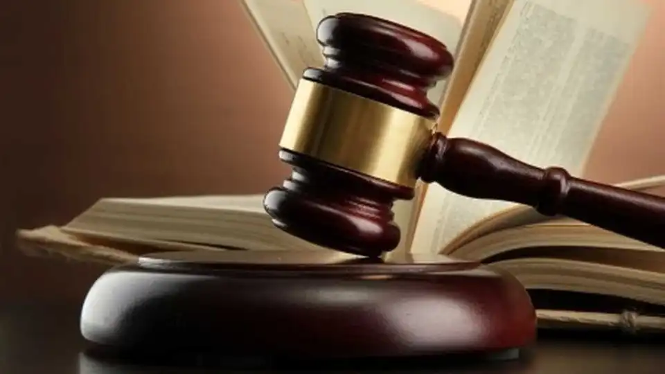 У Кропивницькому підозрюваного в замаху на вбивство прокурора звільнили з-під варти