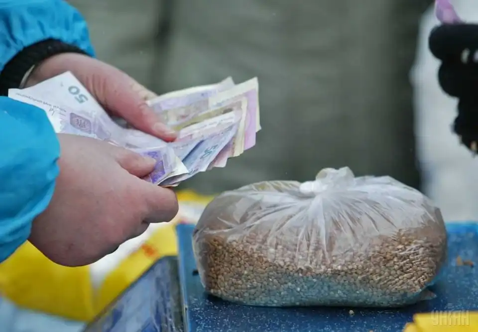 На Кіровоградщині кандидатів у нардепи звинувачують у підкупі виборців (ФОТО)