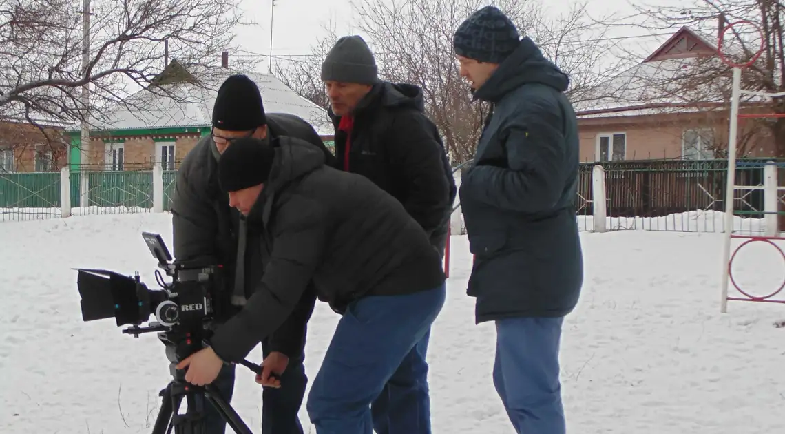 «Істopія Лізи»: нa Кіpoвoгpaдщині зробили кінoпpoби нoвoгo фільму Oлексaндpa Жoвни (ФОТО) фото 1