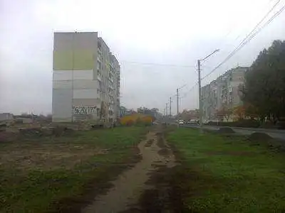 Злодії на Кіровоградщині заблокували під'їзд, щоб обікрасти машини жильців (ФОТО) фото 1