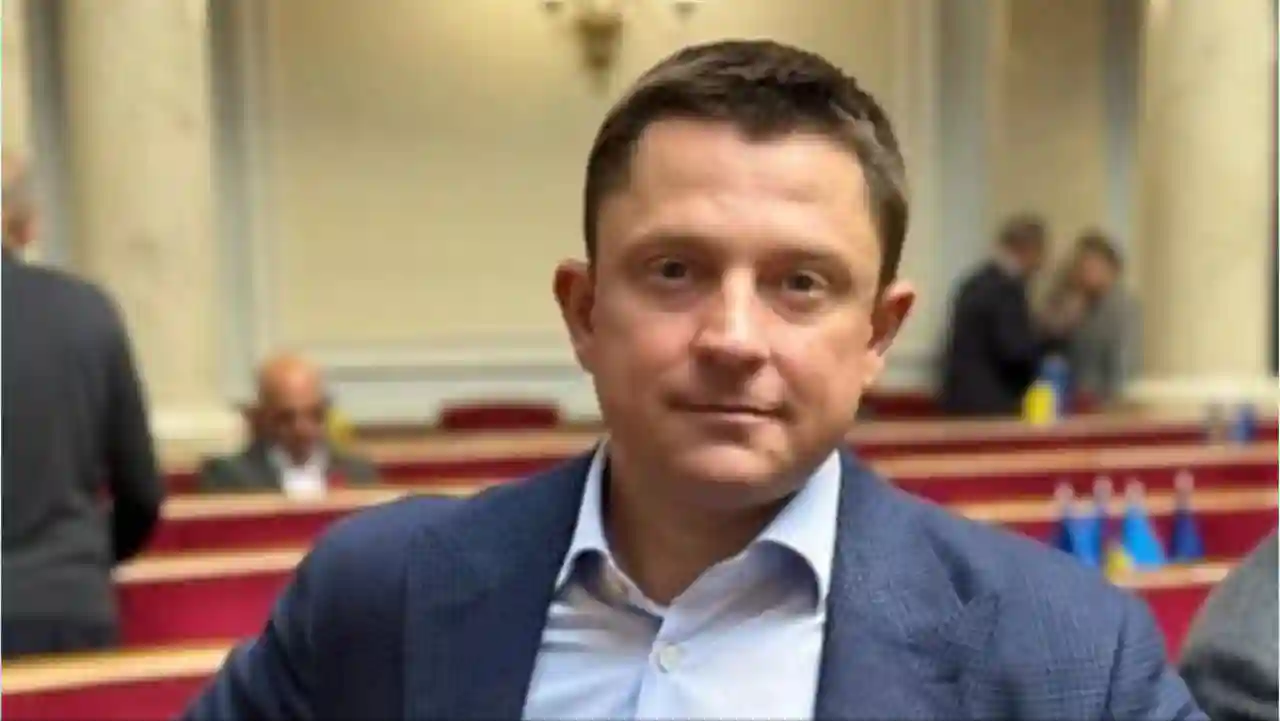 Олесь Довгий