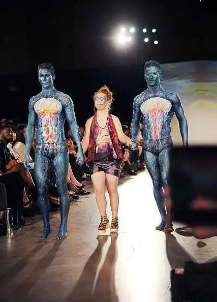 Дівчина з синдромом Дауна вийшла на подіум Тижня моди в Нью-Йорку фото 2