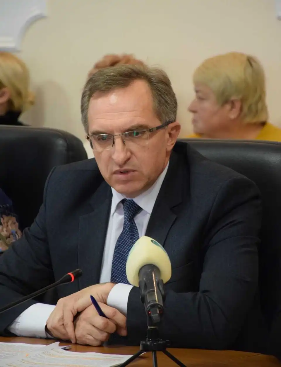 На дзвінки жителів Кіpовогpадщини відповідатиме заступник голови ОДА фото 1